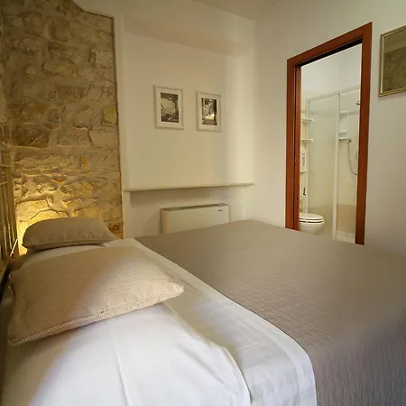 Hotell Conero 2*